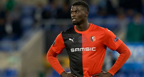 Adana Demirspor signs Senegalese striker M'Baye Niang