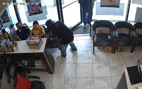  Failed robbery incident in Atlanta salon