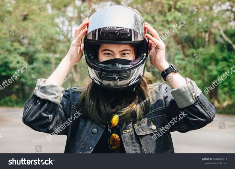 bike helmet safety kaise karen bike par apna khyal kaise rkhen