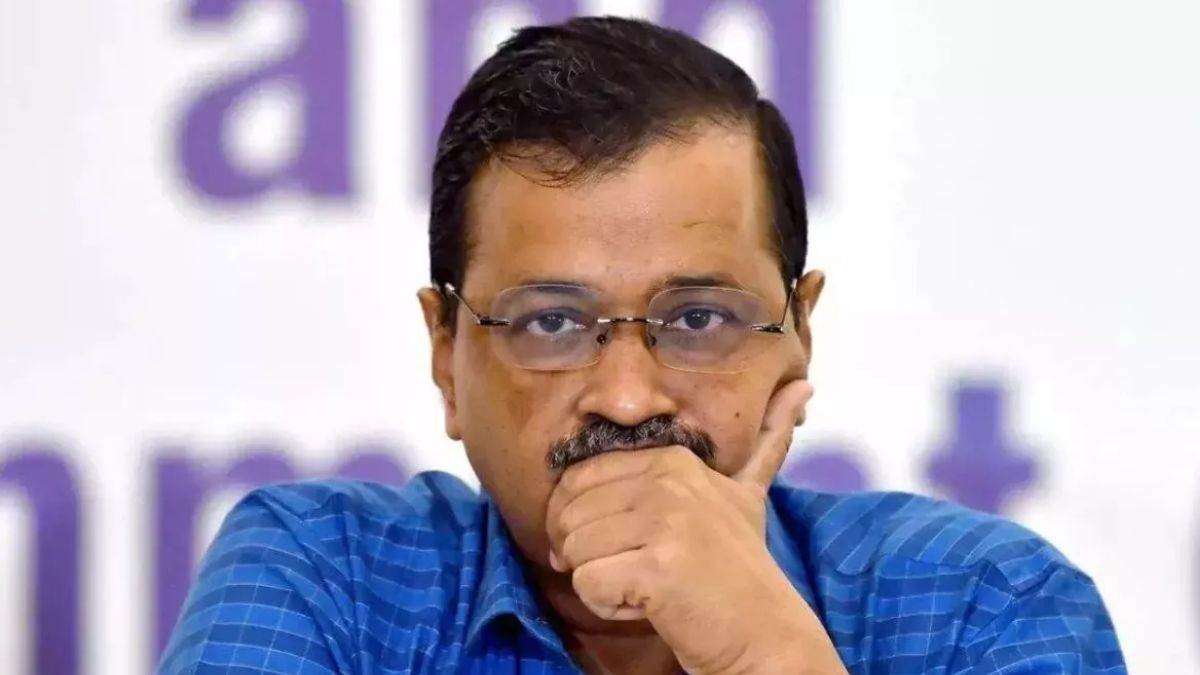 Delhi CM Arvind Kejriwal Steps Down, Calls for Early Elections